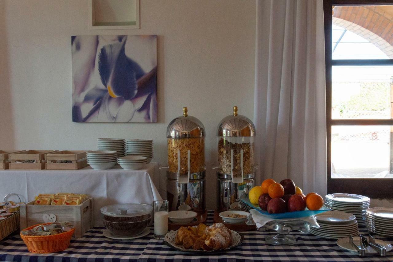 Hotel Le Renaie San Gimignano Zewnętrze zdjęcie